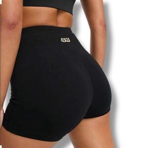 ASOS 4505 Booty Shorts Size 4